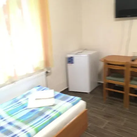 Vasmacska Panzio Guest house
